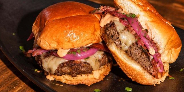 Ground Beef Mini Sliders