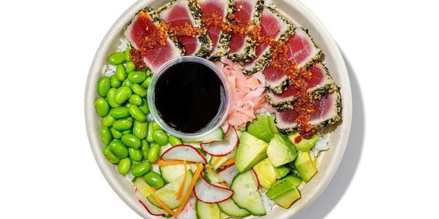 Chili Crunch Ahi Tuna Bowl