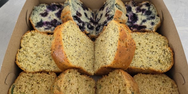 Breakfast Cake Box