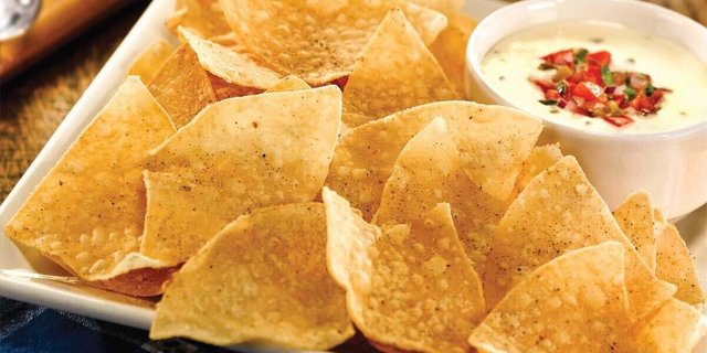 Chips & Queso