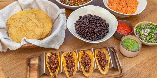 Catering Lentil-Quinoa Barbacoa Tacos