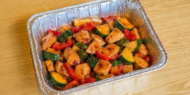 Kung Pao Chicken Tray