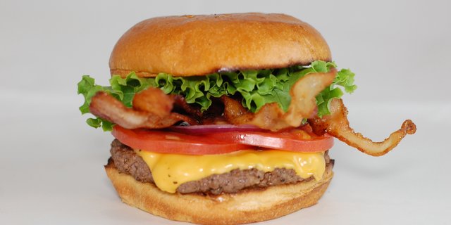 Bacon Cheeseburger