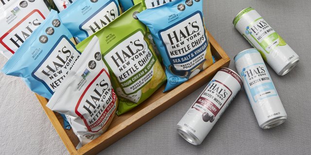 Black Cherry Hal's NY Seltzer