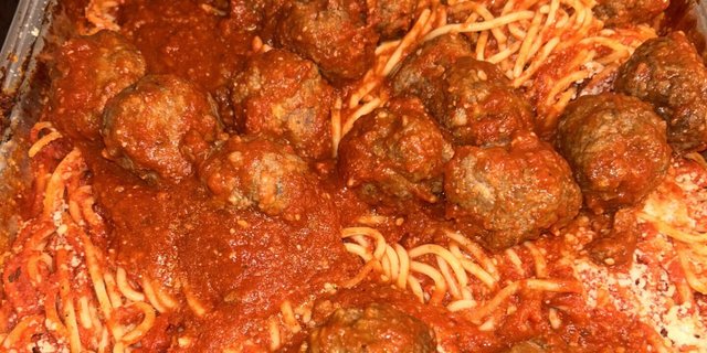 Spaghetti & Meatballs