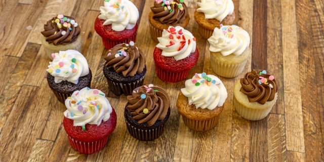 Dozen Mini Classic Cupcakes