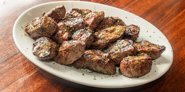 Oak Grilled Tenderloin Tray