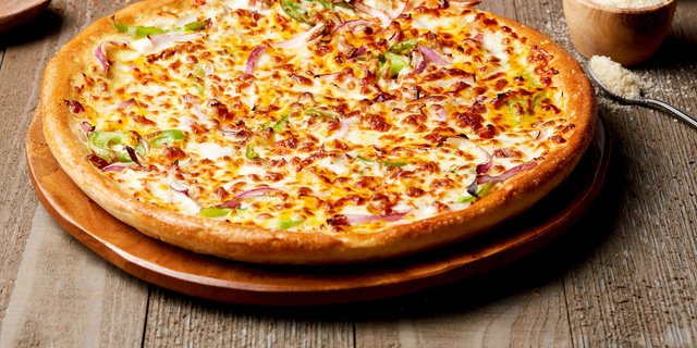 Chicken Bacon Ranch Pizza