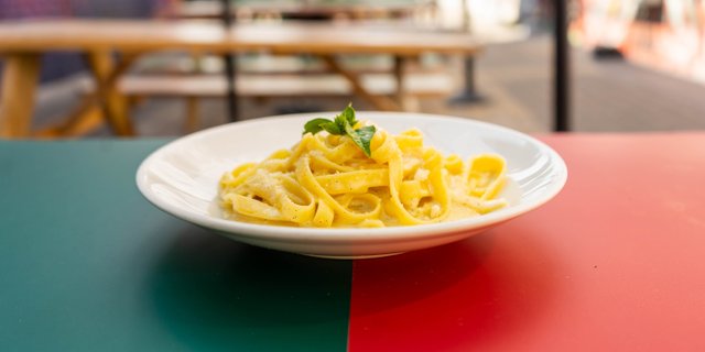 Fettuccine Alfredo
