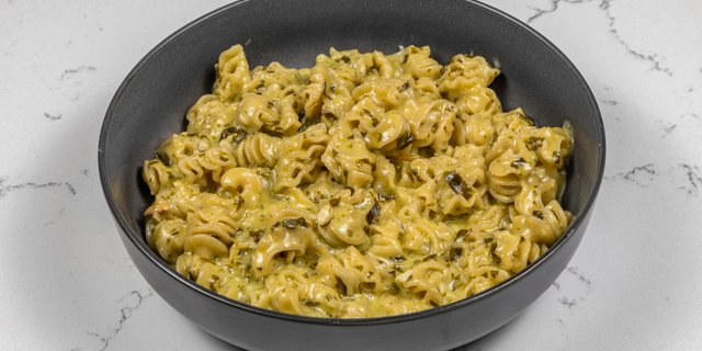 Creamy Pesto Pasta