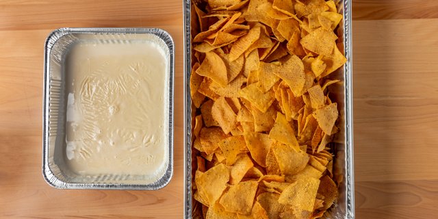 Chips & Queso