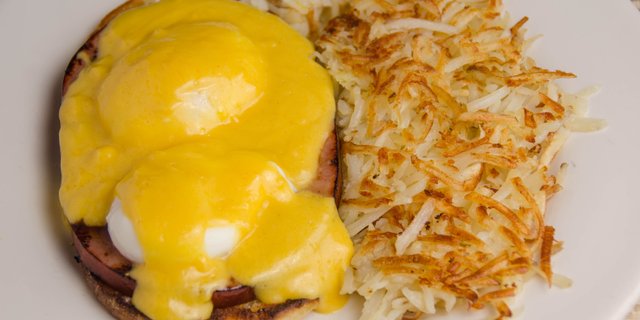 Eggs Benedict