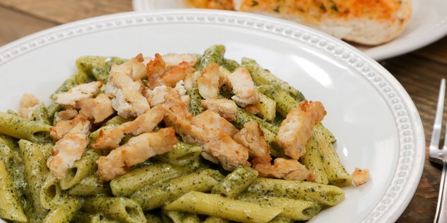 Pesto Chicken Pasta
