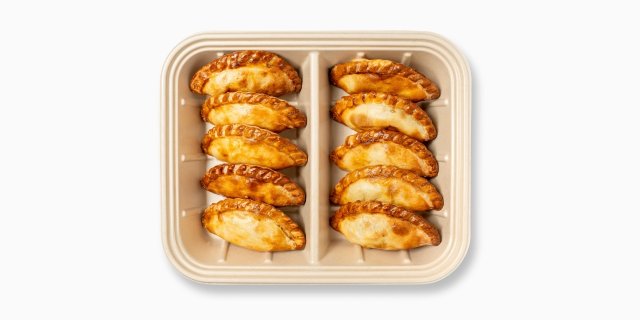 Guava & Cream Empanada Tray