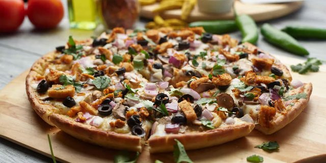 Chicken Curry Pizza