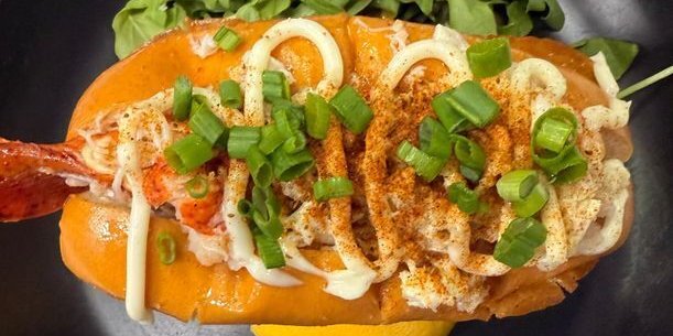 Maine Style Clobster Roll