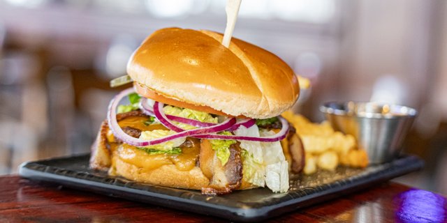 S&S Burger
