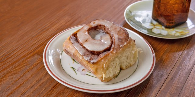 JoJo's Cinnamon Rolls