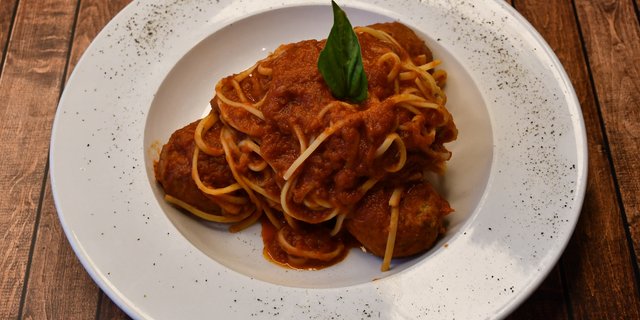 Meatballs Pasta