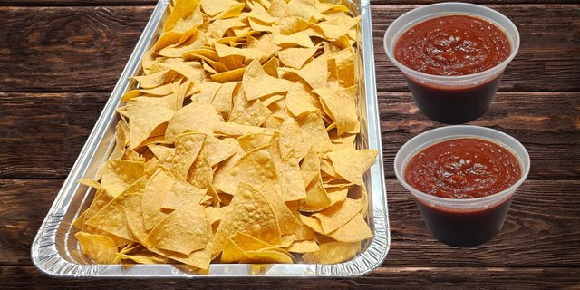 Large Corn Tortilla Chips & Salsa