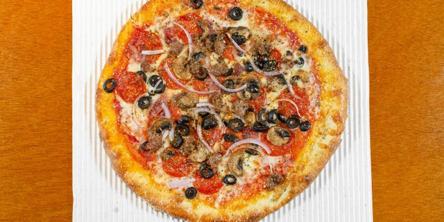 Hot Slice Supreme Pizza