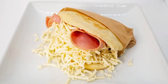 Ham & Cheese Arepa