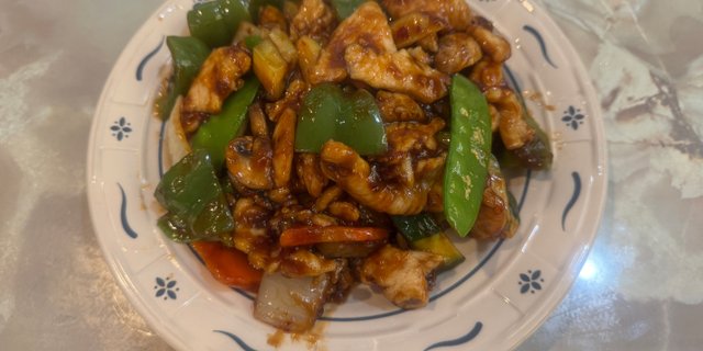 Chicken w/ Garlic Sauce Tray