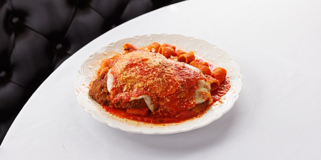 Chicken Parmigiana