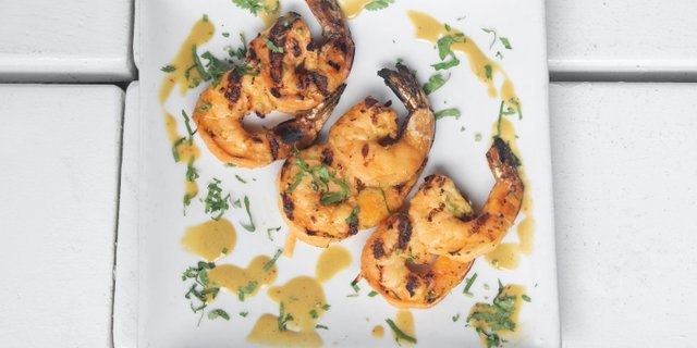 Salsa Verde Grilled Shrimp Skewers For 10