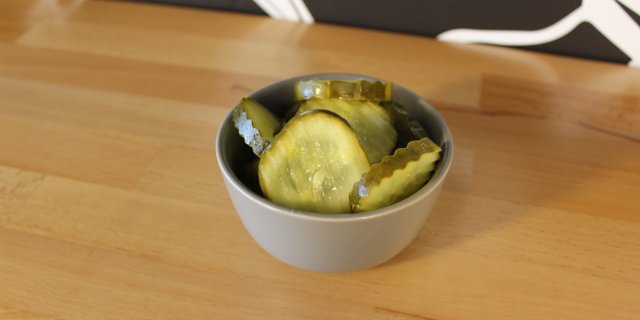Chuck's Dill Pickle Chips