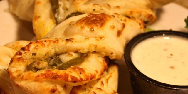 Jalapeno & Cheese Twists