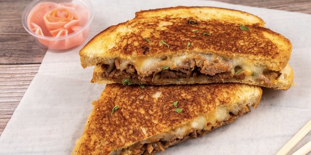 Braised Beef Grilled Cheese