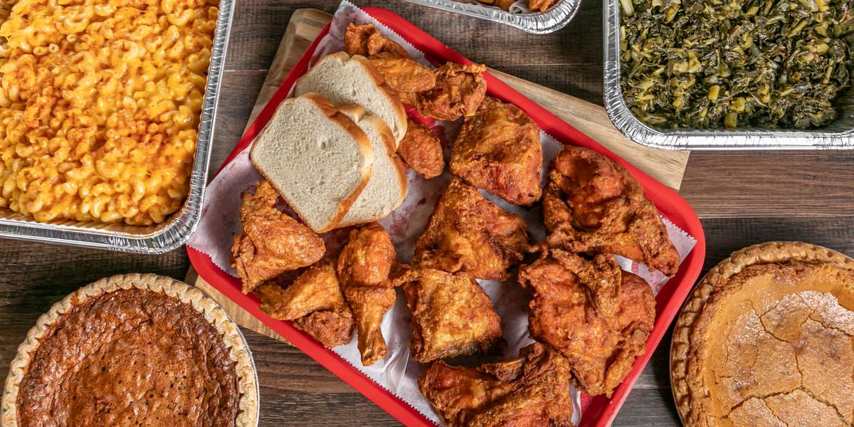 Gus’s World Famous Fried Chicken Catering in New Orleans, LA - 308 S