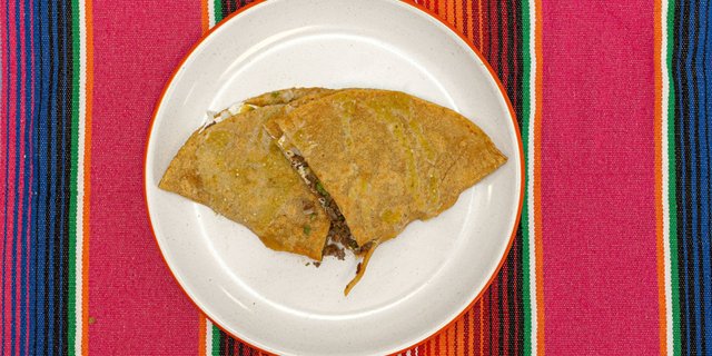 Quesadilla de Res (Steak)