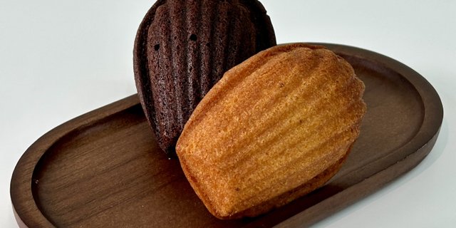 Chocolate Madeleine