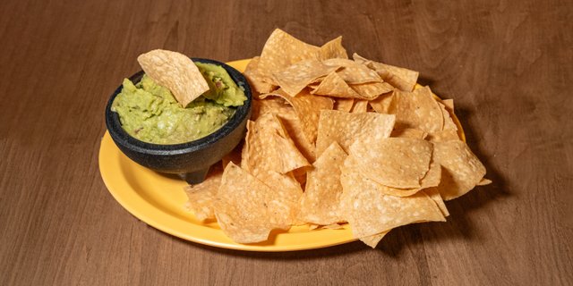 Guac & Chips