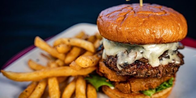 Mushroom Swiss Burger