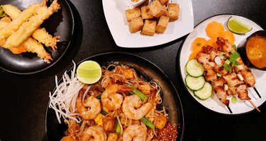 Amaz Asian Cafe & Bistro