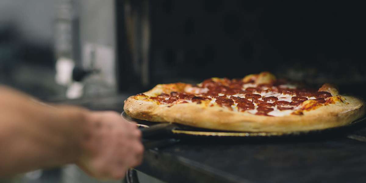 Dave's Pizza Garage