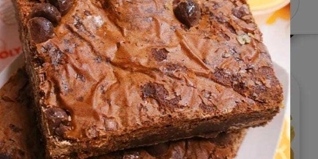 24-Piece Ultimate Plant-Based Brownie Box