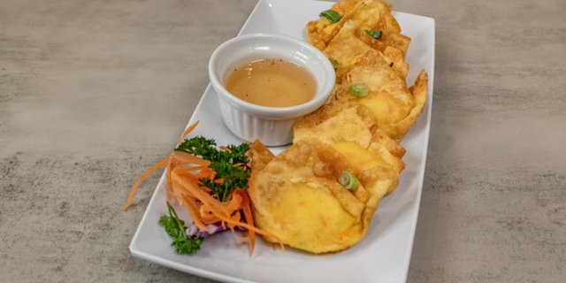 Crab Rangoon
