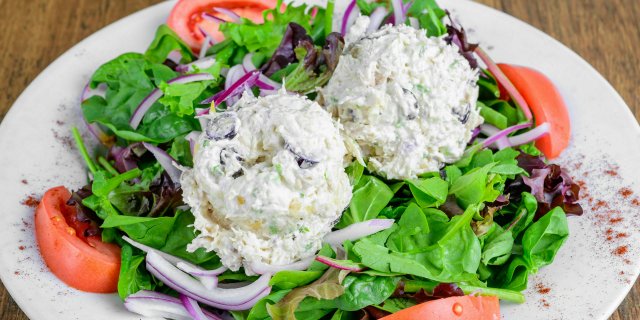 Chicken Salad w/ Mesclun
