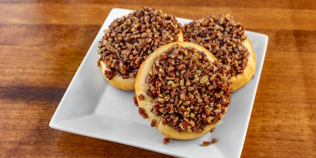 Sticky Pecan Bun
