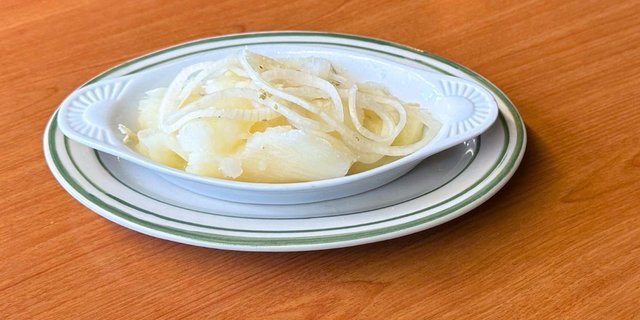Yuca w/ Mojo