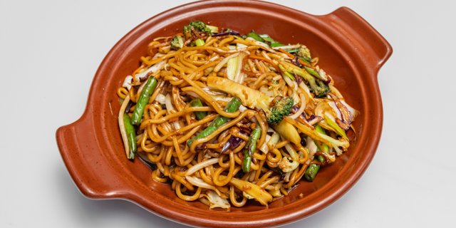 Vegetable Lo Mein