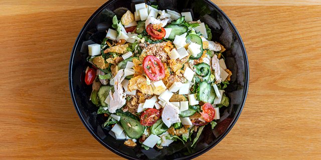 Crunchy Chicken Salad Boxed Lunch