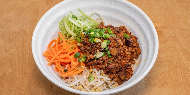 Pork Peking Noodles