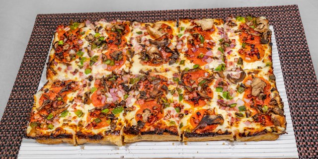 Supreme Pizza
