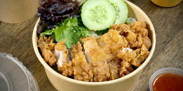 Crispy Chicken Rice