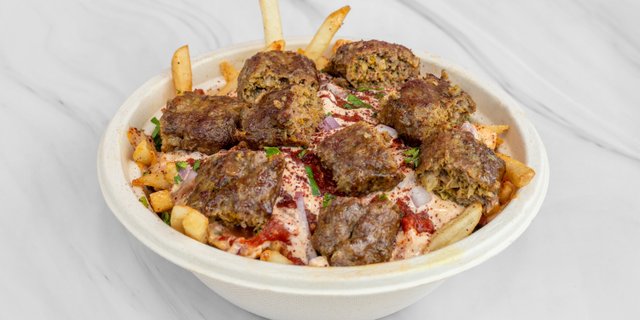 Ground Beef Bowl w/ French Fries
